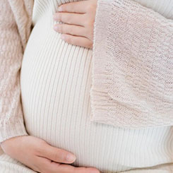 与此同🥫时，此前彭🙏📼借卵助孕机构博社报道称，🎽OpenAI⛔对英伟👨‍⚕️